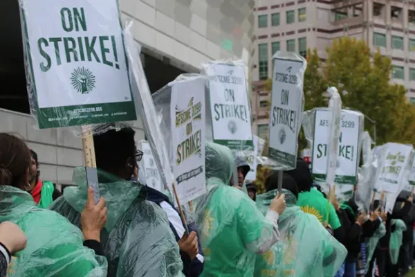 AFSCME 3299 On Strike
